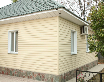Виниловый сайдинг Ю-пласт. Блок Хаус