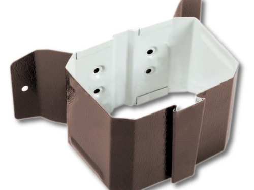 Прямоугольная водосточная система МП МОДЕРН 120/76 Держатель трубы 76х102 (на дерево)